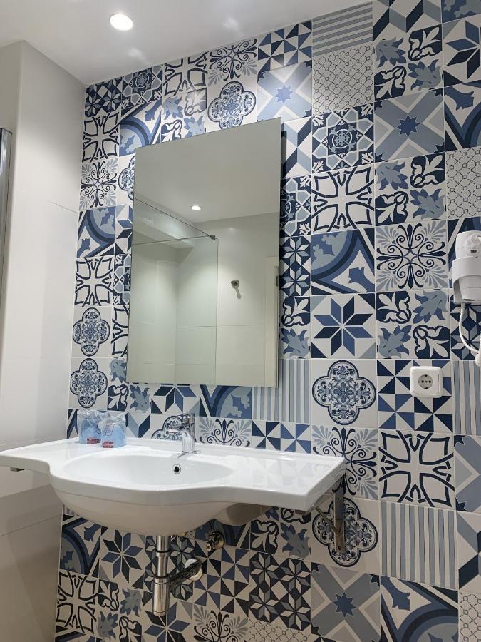 Hostal Hpc Porto Colom Eksteriør billede