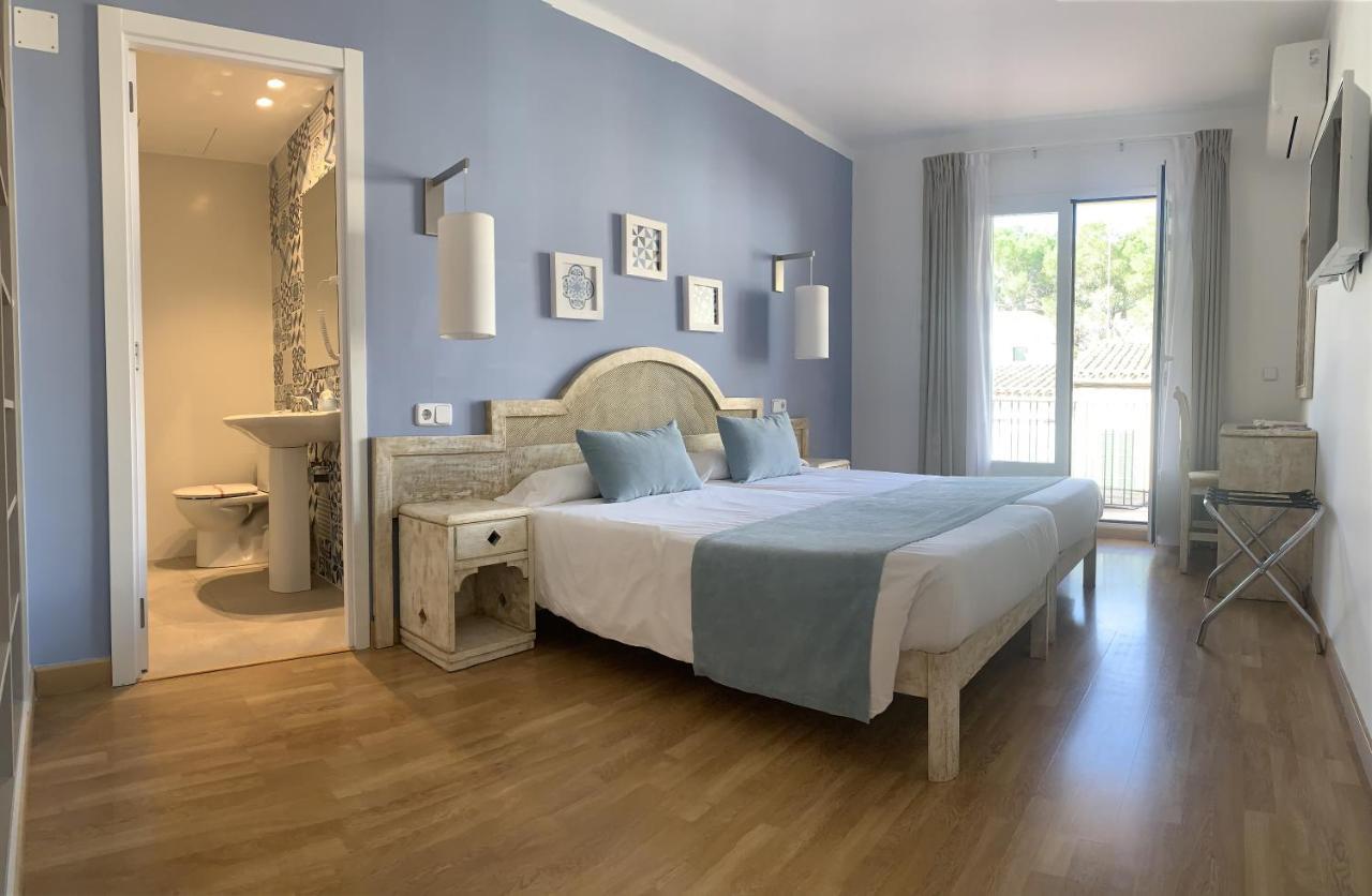 Hostal Hpc Porto Colom Eksteriør billede